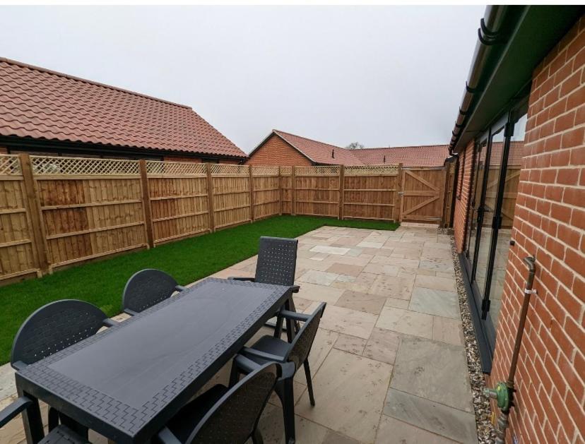 Meadow View Lodges Bury St. Edmunds Εξωτερικό φωτογραφία
