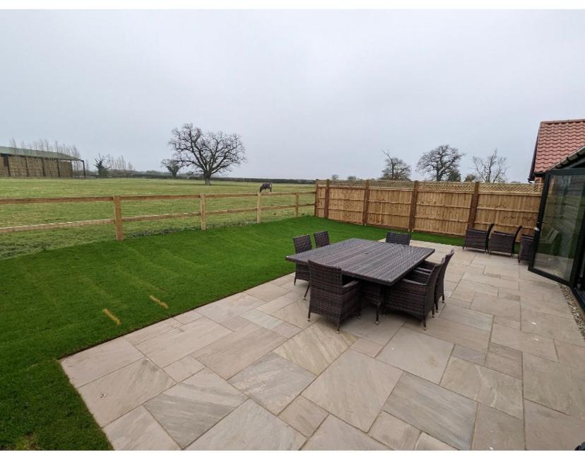 Meadow View Lodges Bury St. Edmunds Εξωτερικό φωτογραφία